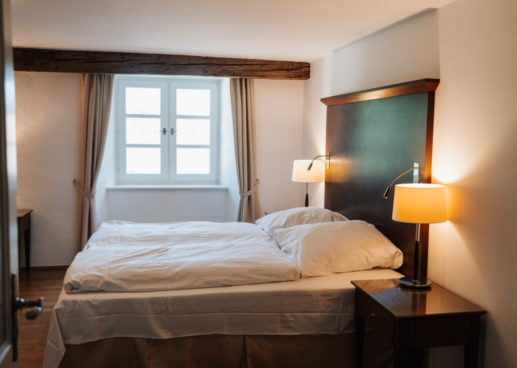 Schloss Maierhofen, Apartment St. Sebastian, Doppelbett
